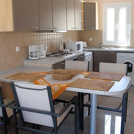 Karavaki Lixouri